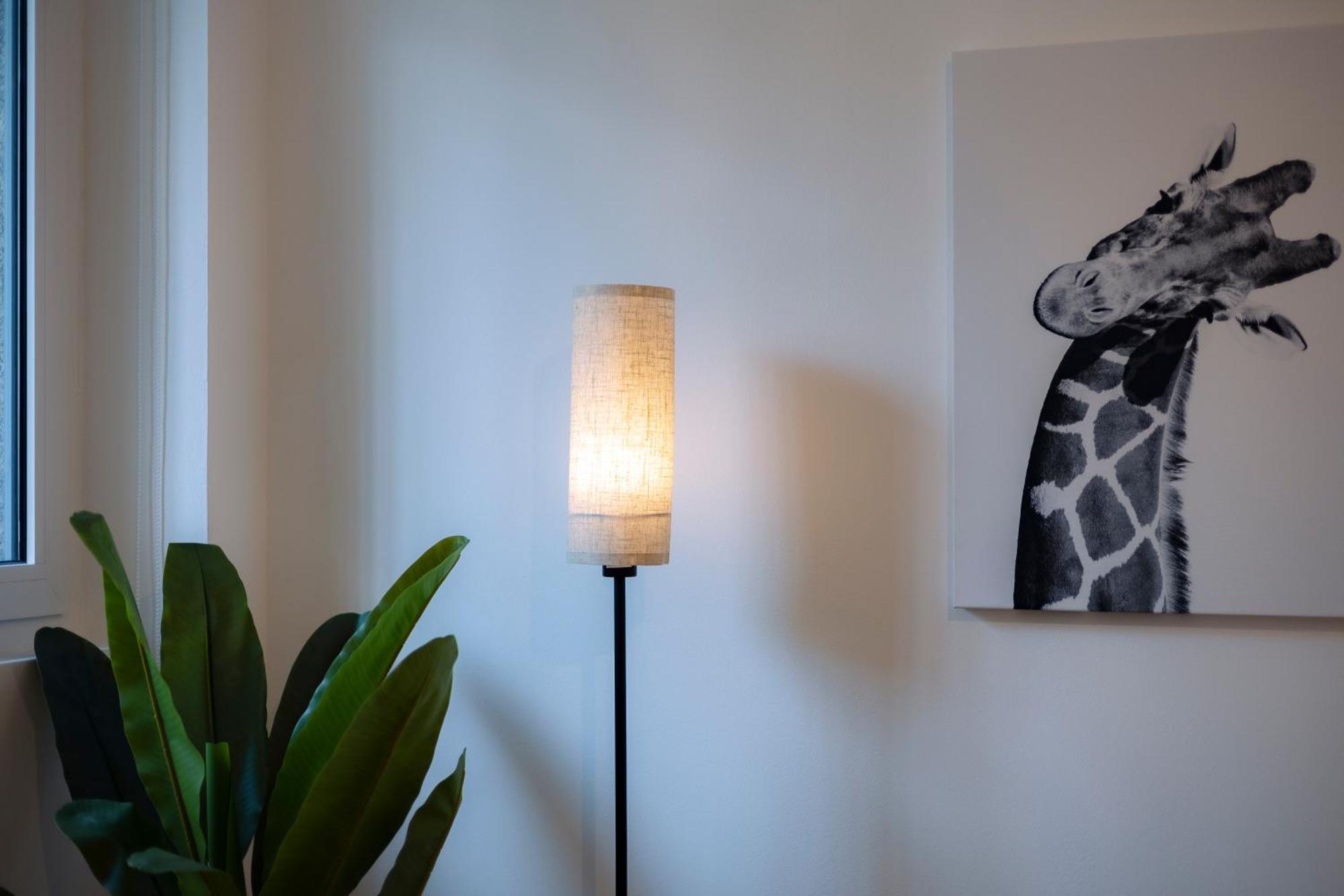 The Urban Wildlife - San Babila Duomo Apartment Milan Exterior photo